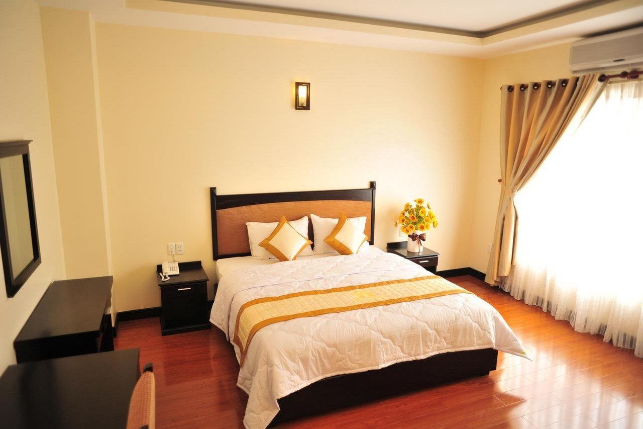 Than Thien - Friendly Hotel Хюе Екстер'єр фото