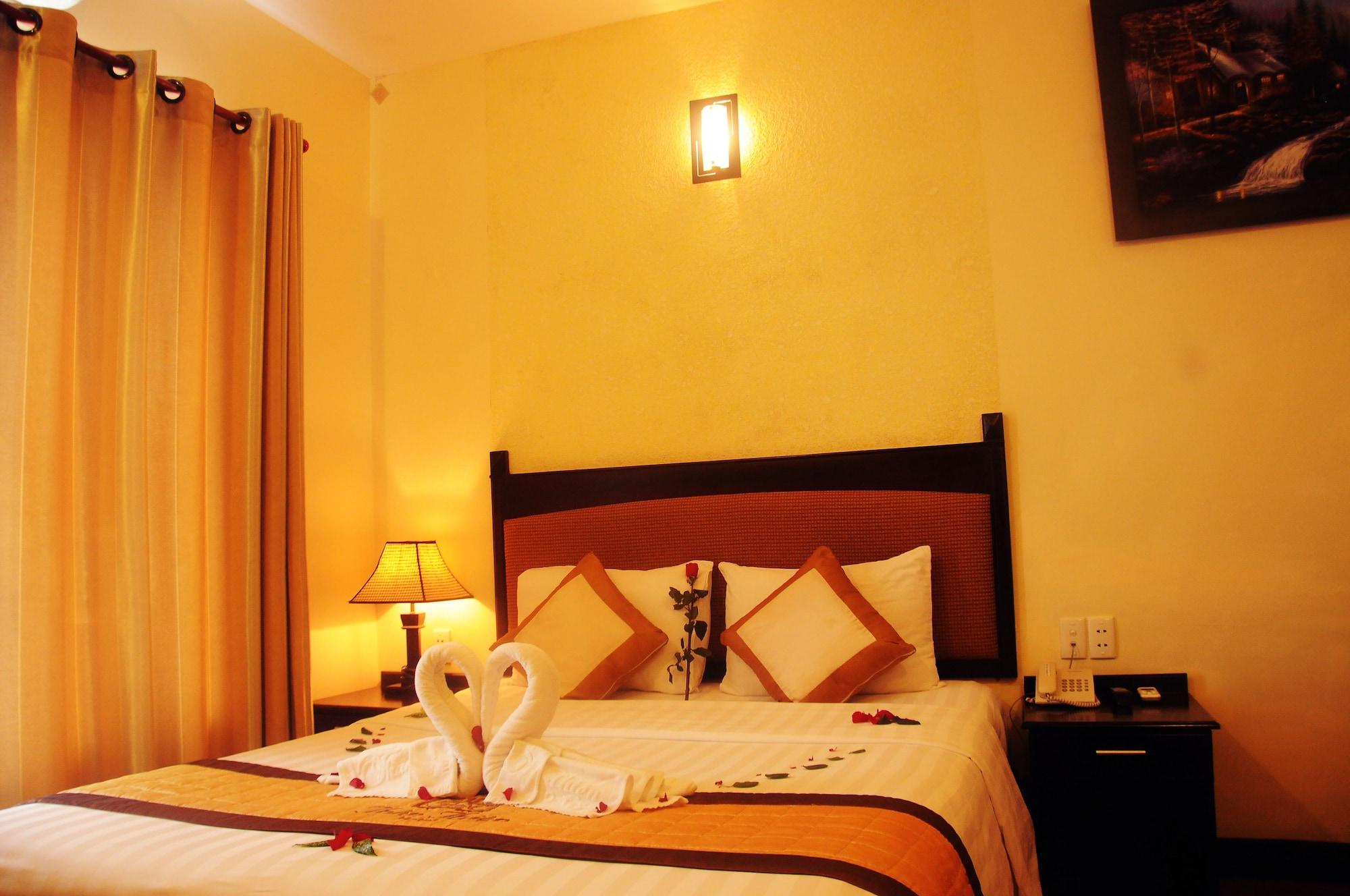 Than Thien - Friendly Hotel Хюе Екстер'єр фото
