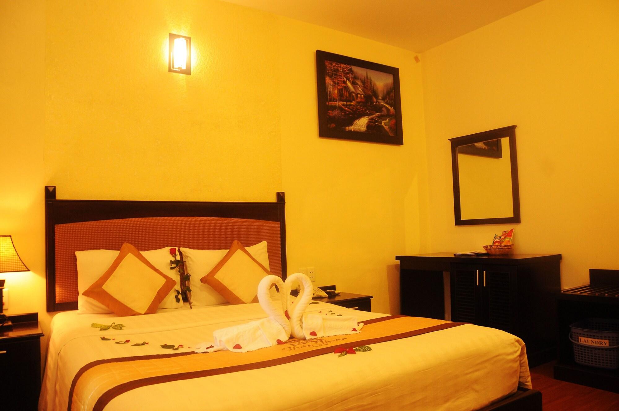 Than Thien - Friendly Hotel Хюе Екстер'єр фото