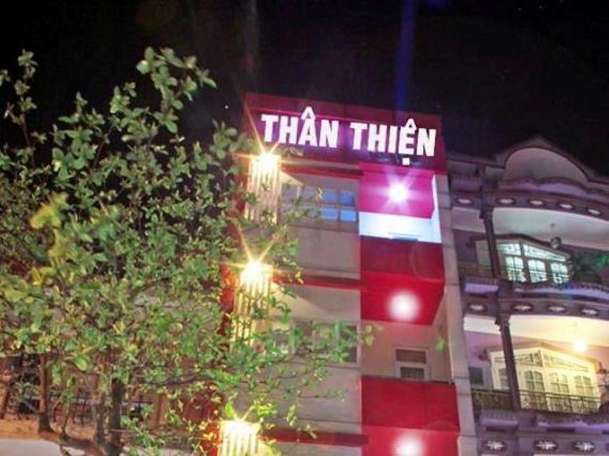 Than Thien - Friendly Hotel Хюе Екстер'єр фото