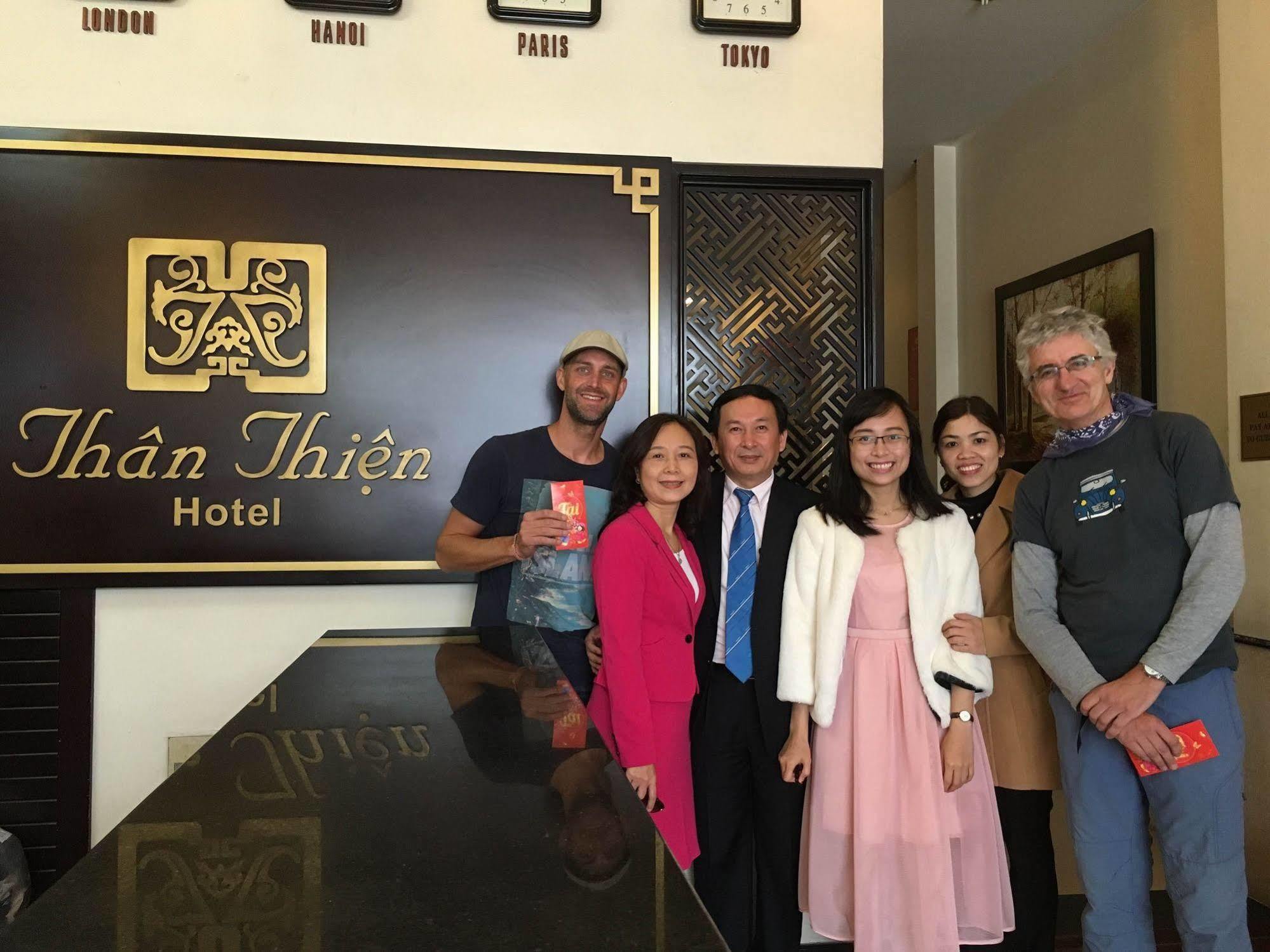Than Thien - Friendly Hotel Хюе Екстер'єр фото