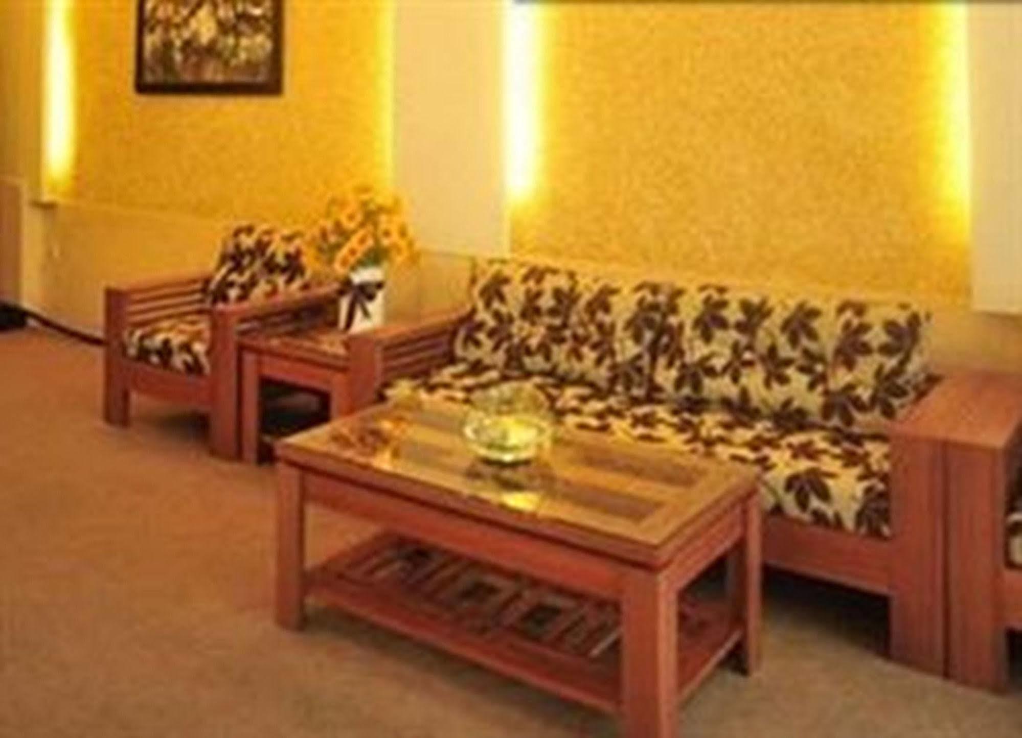 Than Thien - Friendly Hotel Хюе Екстер'єр фото