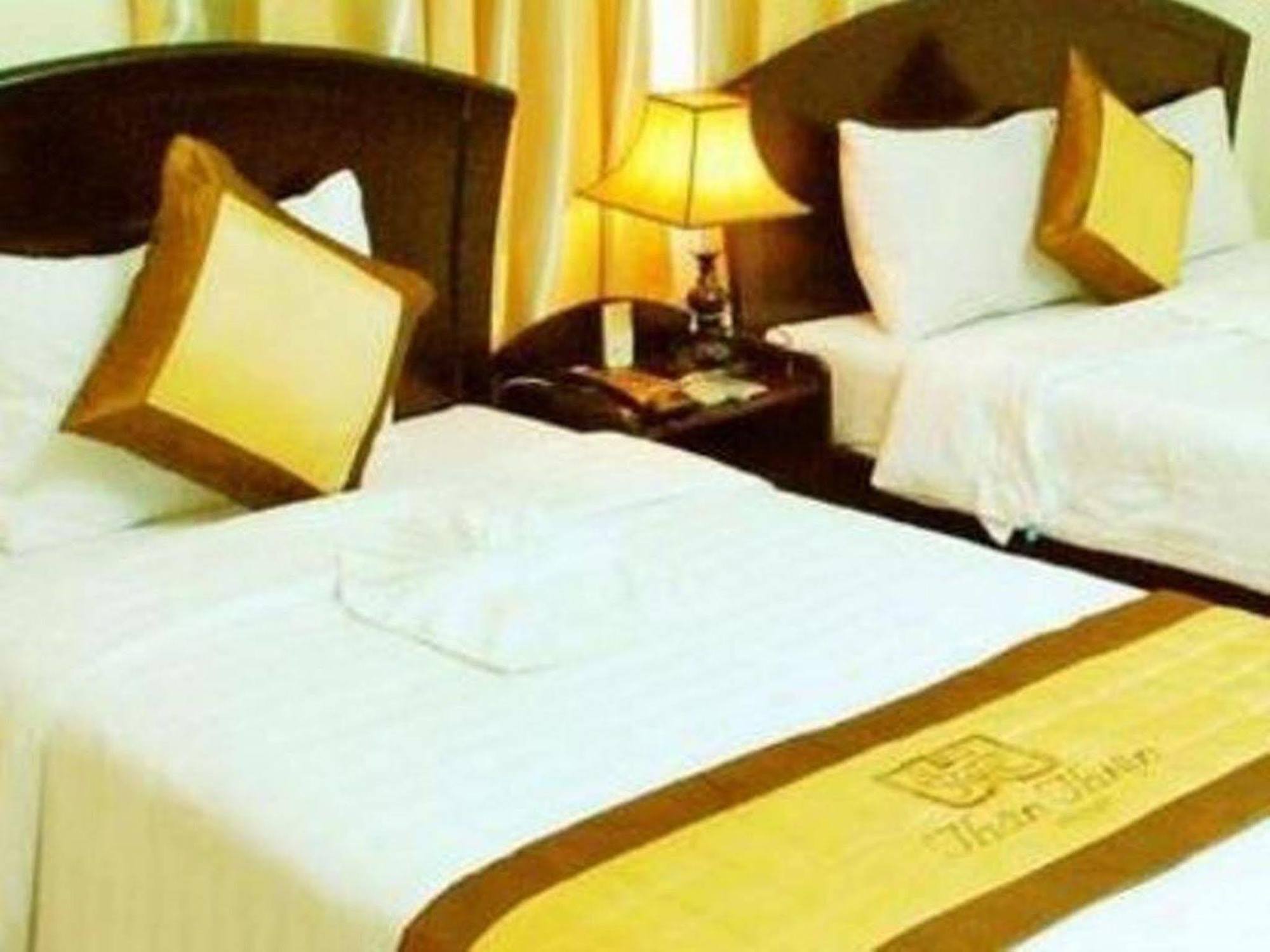 Than Thien - Friendly Hotel Хюе Екстер'єр фото